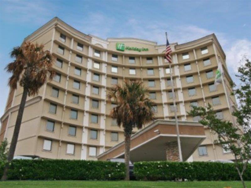 Holiday Inn Express Dallas Market Center By Ihg Exterior foto